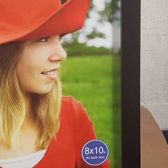 RPJC 8"x10" Black Mounting Hanging/Tabletop Photo Frame with Glass Picture Cover - Picture 3 of 16